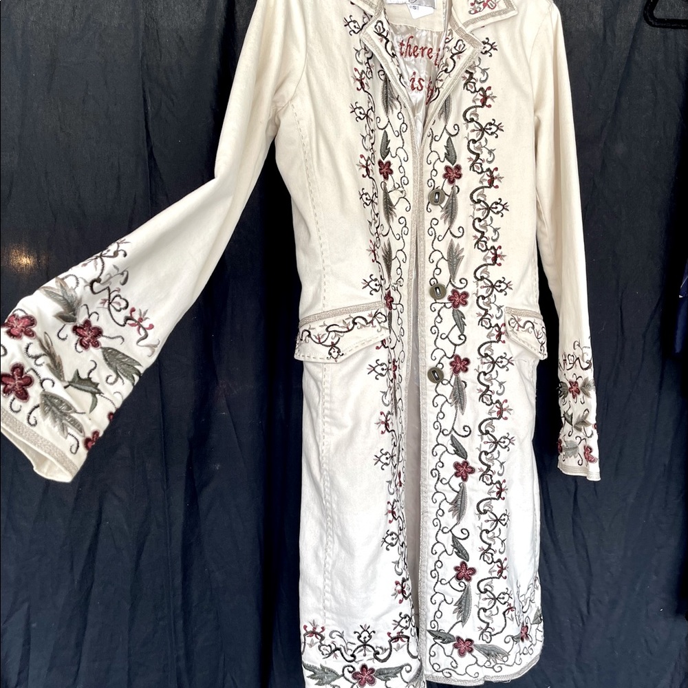 Dance in Paris beautifully embroidered cream small  jacket- unique fitted style